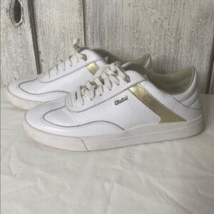 OLUKAI HAUPU White & Gold leather WOMENS Size 6 SNEAKERS shoes